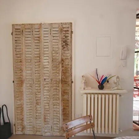 Villa Sleeps 3 Air Con Wifi *